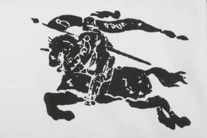 BBry Horizontal Stripe Equestrian Knight Print T-Shirt16.jpeg