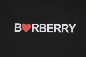 BBry Small Heart Slogan Print T-Shirt16.jpeg