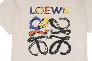 Colorful Graffiti Flower Emblem Print T-Shirt5.jpeg