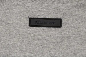 Fear Of God-Essentials Semi-Arch Silicone Lettering T-Shirt17.jpeg