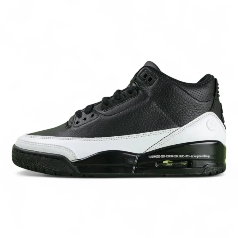 Fragment Design x Air Jordan 3 Retro SP “Black White”