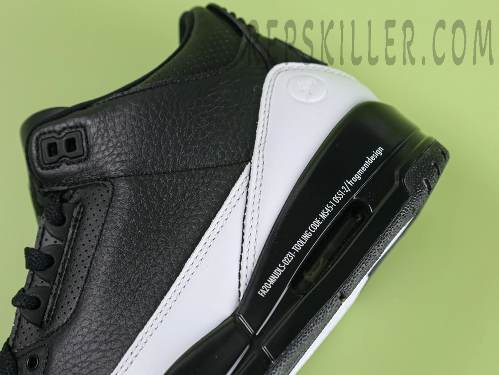 Fragment Design x Air Jordan 3 Retro SP “Black White”10
