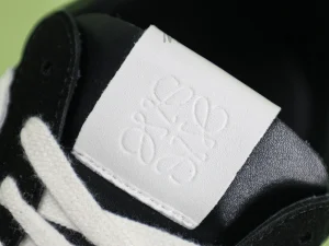 L Ballet Runner 2.0 in nylon and calfskin Black9