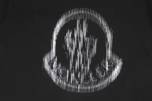 Mxxcler Vertical MK Large Logo Print T-Shirt14.jpeg