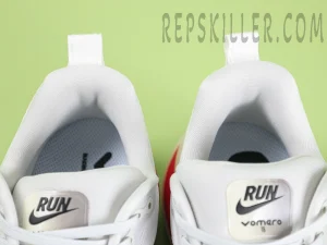 Nike Vomero 18 “Platinum Tint:Siren Red”12