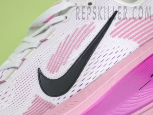 Nike Vomero 18 “Summit White:Elemental Pink”10