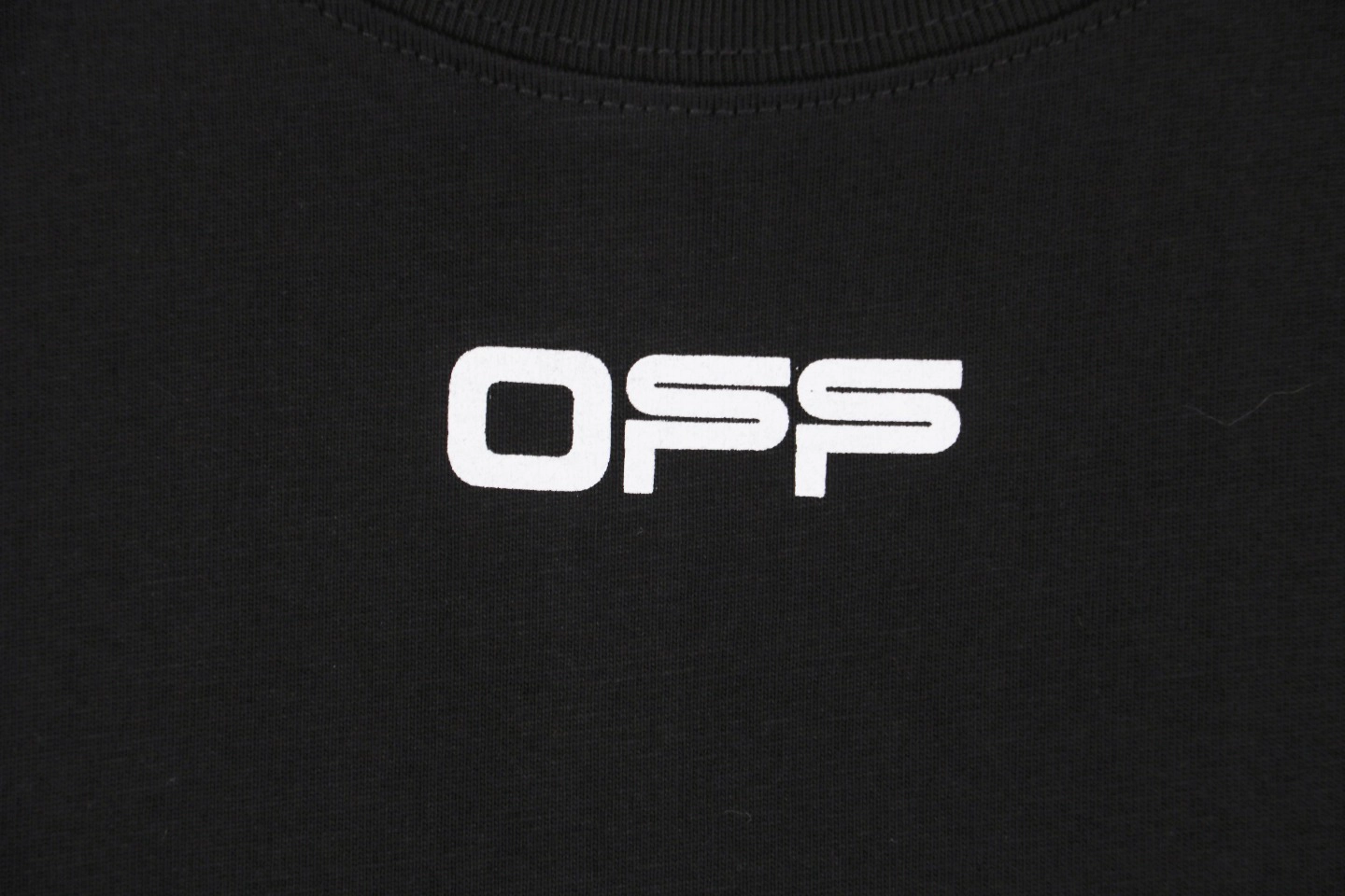 Off logo print