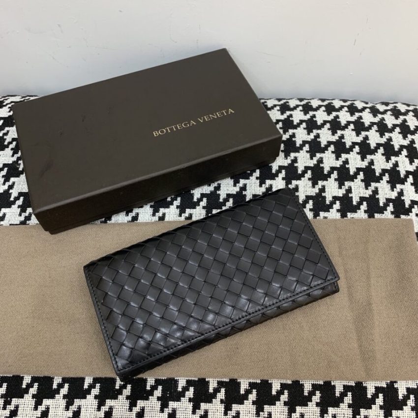 Replica Bottega Veneta Intrecciato Wallet Black - near-authentic luxury replica handbag