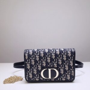 Replica Dior 30 Montaigne Pouch - best quality luxury bag dupe