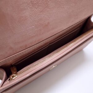 Replica Dior 30 Montaigne Pouch Pink - high-accuracy replica luxury purse