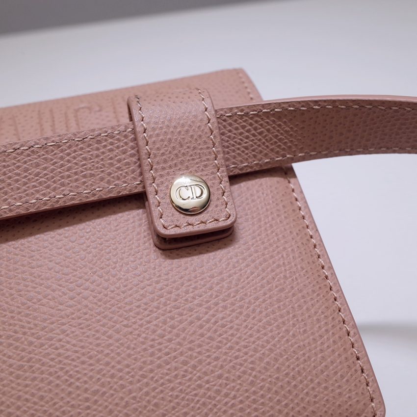 Replica Dior 30 Montaigne Pouch Pink - ultra-realistic fake designer tote