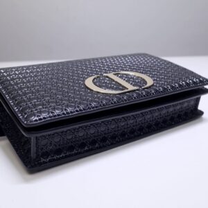 Replica Dior 30 Montaigne Pouch Black - ultra-realistic fake designer tote