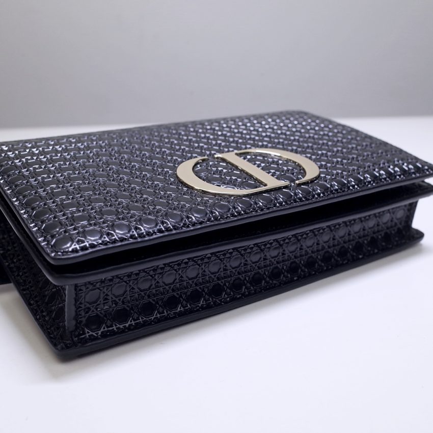Replica Dior 30 Montaigne Pouch Black - ultra-realistic fake designer tote