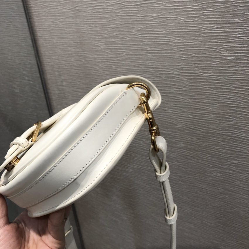 Replica Dior Bobby White - high-end fake designer purse