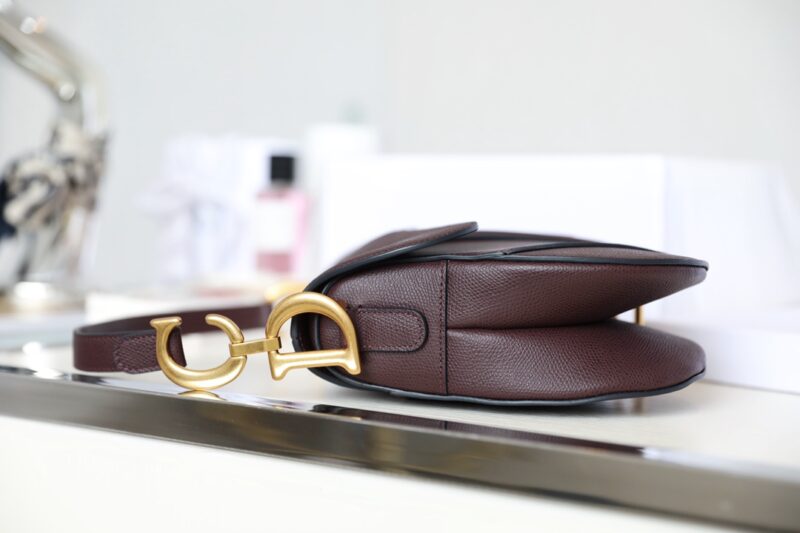 Replica Dior Saddle Bag Bordeaux - high-end fake designer purse