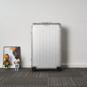 Replica Rimowa & Dior Suitcase Silver - top-tier luxury replica shoulder bag
