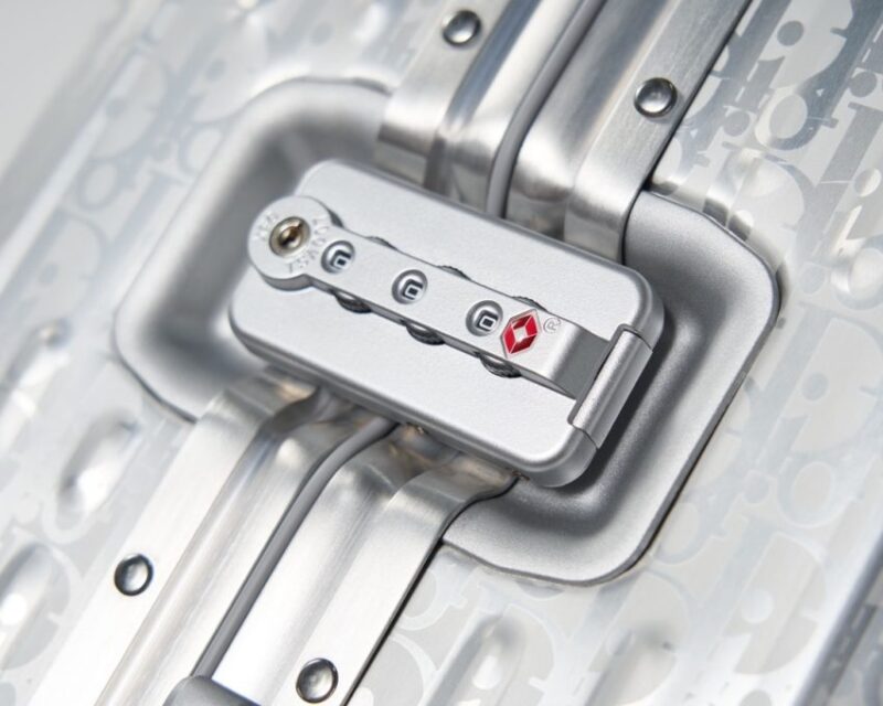 Replica Rimowa & Dior Suitcase Silver - ultra-realistic fake designer tote