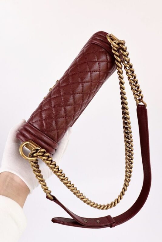 Replica CHANEL Le Boy Red - best-selling designer handbag dupe