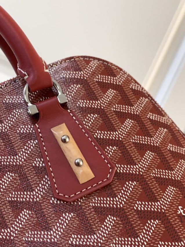 Replica Goyard Vendom Red - near-authentic luxury replica handbag