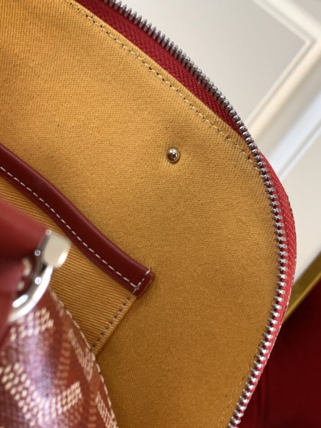 Replica Goyard Vendom Red - ultra-realistic fake designer tote