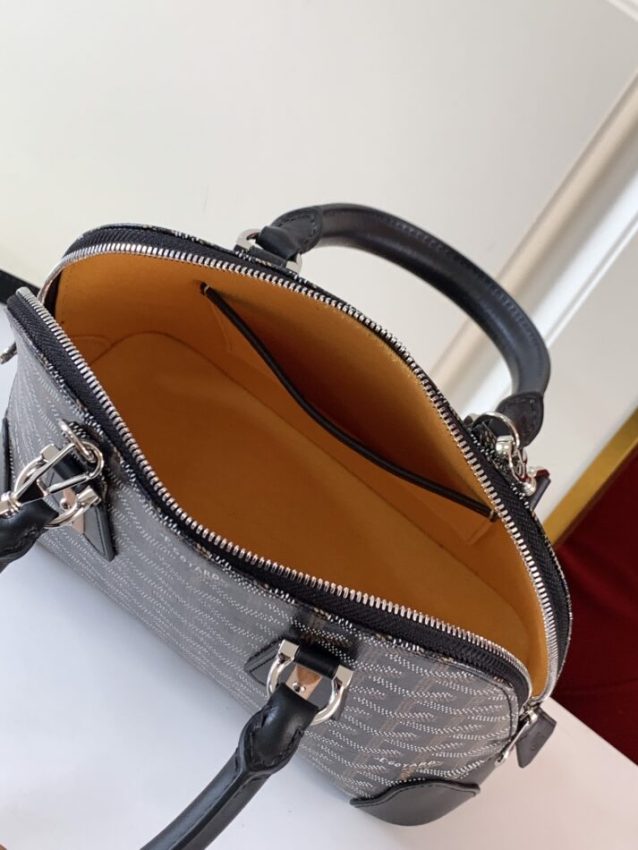 Replica Goyard Vendom Black - high-end fake designer purse