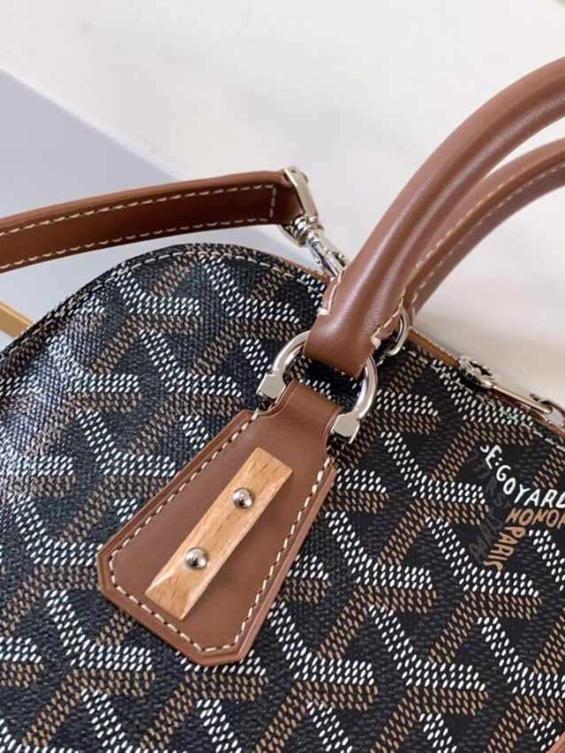 Replica Goyard Vendom Brown - realistic designer-inspired fake bag