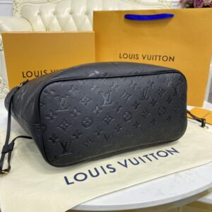 Replica Louis Vuitton Neverfull MM Full Black - realistic designer-inspired fake bag