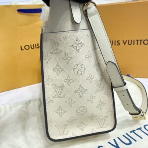 Replica Louis Vuitton On My Side All White - top-tier luxury replica shoulder bag