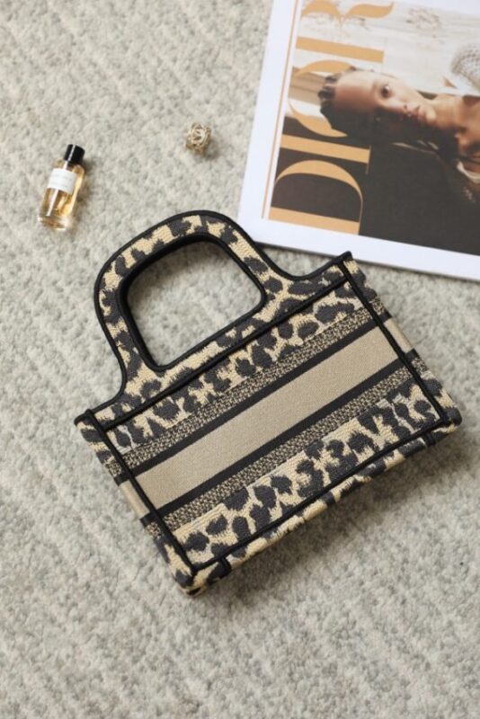 Replica Dior Tote Book Mini Leopard - top-tier luxury replica shoulder bag
