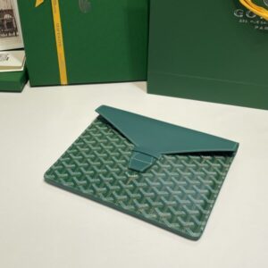 Replica Goyard Camond Pouch Green - top-tier luxury replica shoulder bag