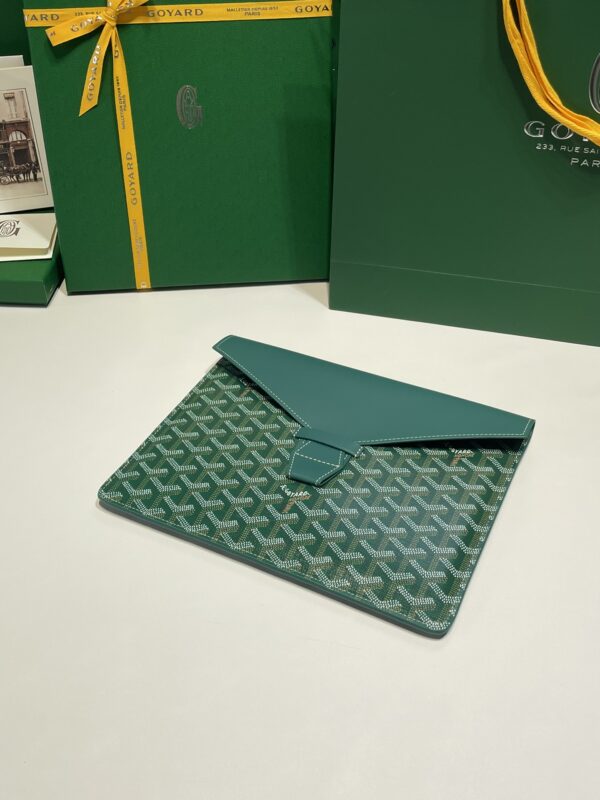 Replica Goyard Camond Pouch Green - top-tier luxury replica shoulder bag