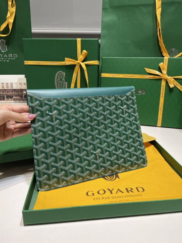 Replica Goyard Camond Pouch Green - top-tier luxury replica shoulder bag