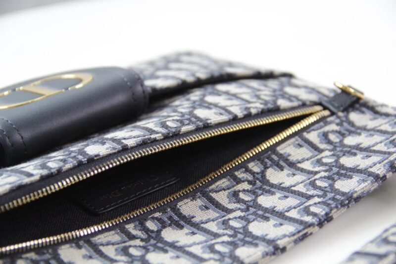 Replica Dior Double Bag Oblique - realistic designer-inspired fake bag