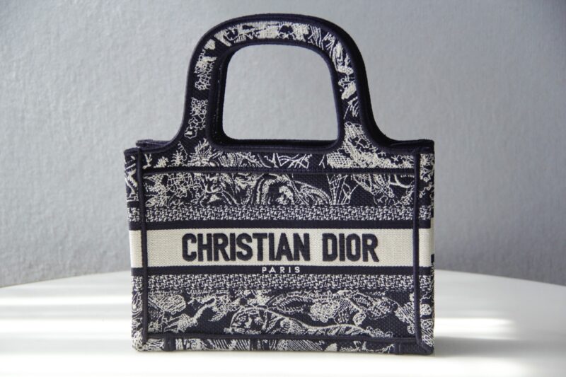 Replica Dior Tote Book Mini Reverse Jouy - ultra-realistic fake designer tote
