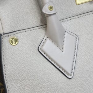 Replica Louis Vuitton On My Side White - high-quality designer bag clone