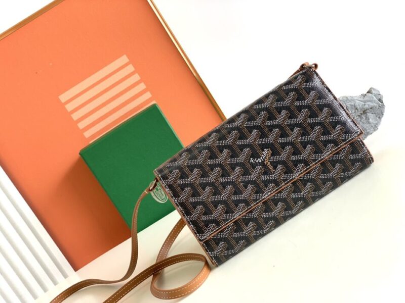 Replica Goyard Varenne Continental Wallet Brown - realistic designer-inspired fake bag