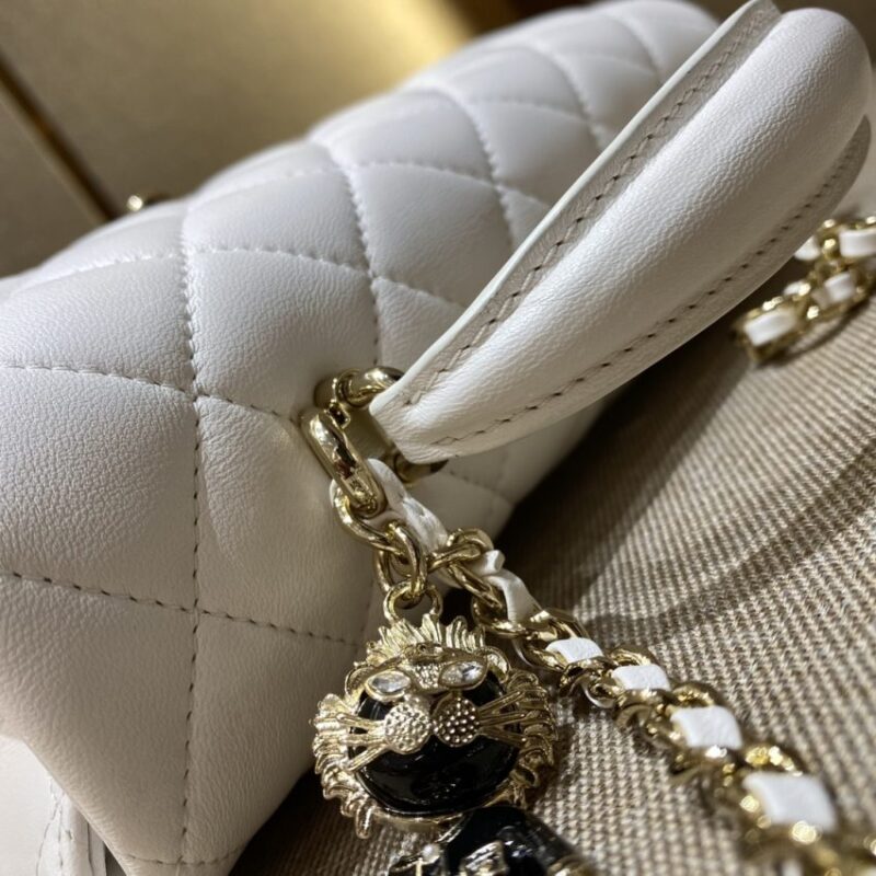 Replica CHANEL CF 20 cm Lion White - top-tier luxury replica shoulder bag