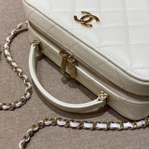 Replica CHANEL 22 Camera Bag White - premium 1:1 fake handbag model