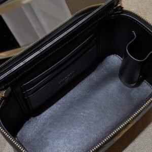 Replica CHANEL 22S Handle Box Bag - near-authentic luxury replica handbag