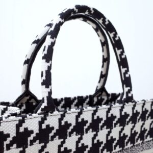 Replica Dior Tote Book Houndstooth - realistic designer-inspired fake bag
