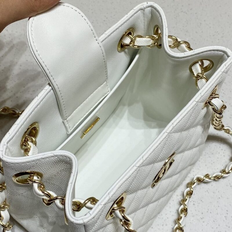 Replica CHANEL 22S Hubo Bag White - premium 1:1 fake handbag model