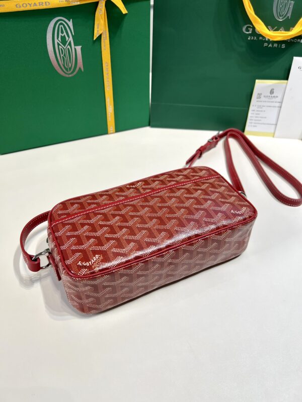 Replica Goyard Cap Vert Red - authentic-look luxury purse replica