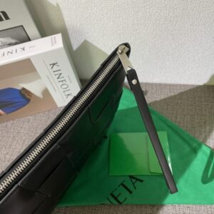 Replica Bottega Veneta Cassette Clutch Black - 1:1 designer replica handbag