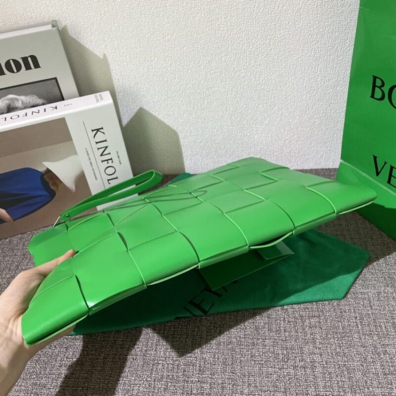 Replica Bottega Veneta Cassette Clutch Green - 1:1 designer replica handbag