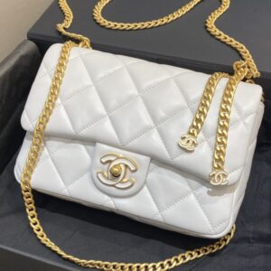 Replica CHANEL 22P Enamel Bag White - top-rated replica designer bag
