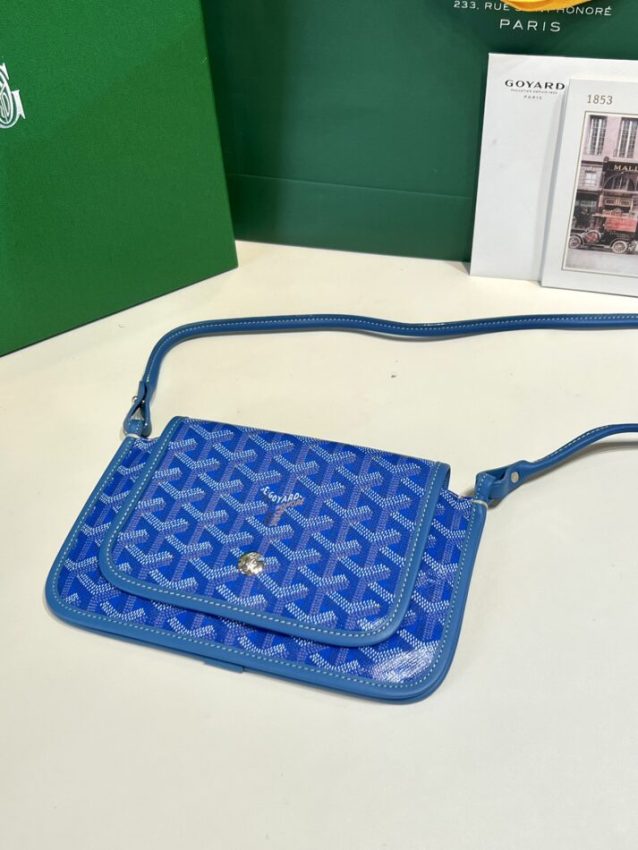 Replica Goyard Plumet Pocket Wallet - realistic designer-inspired fake bag