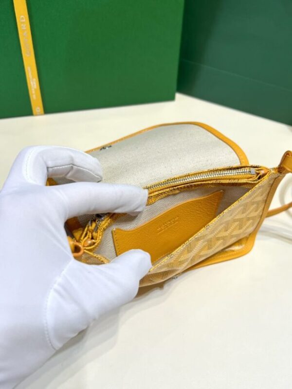 Replica Goyard Plumet Pocket Wallet Yellow - realistic designer-inspired fake bag