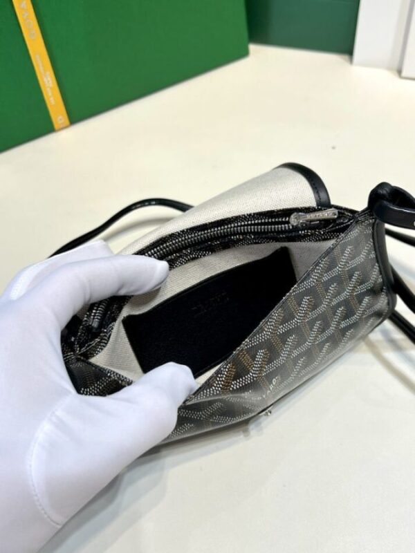 Replica Goyard Plumet Pocket Wallet Black - ultra-realistic fake designer tote