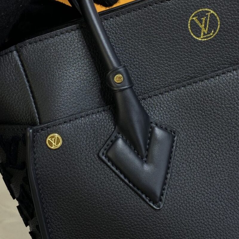 Replica Louis Vuitton On My Side Black All - ultra-realistic fake designer tote