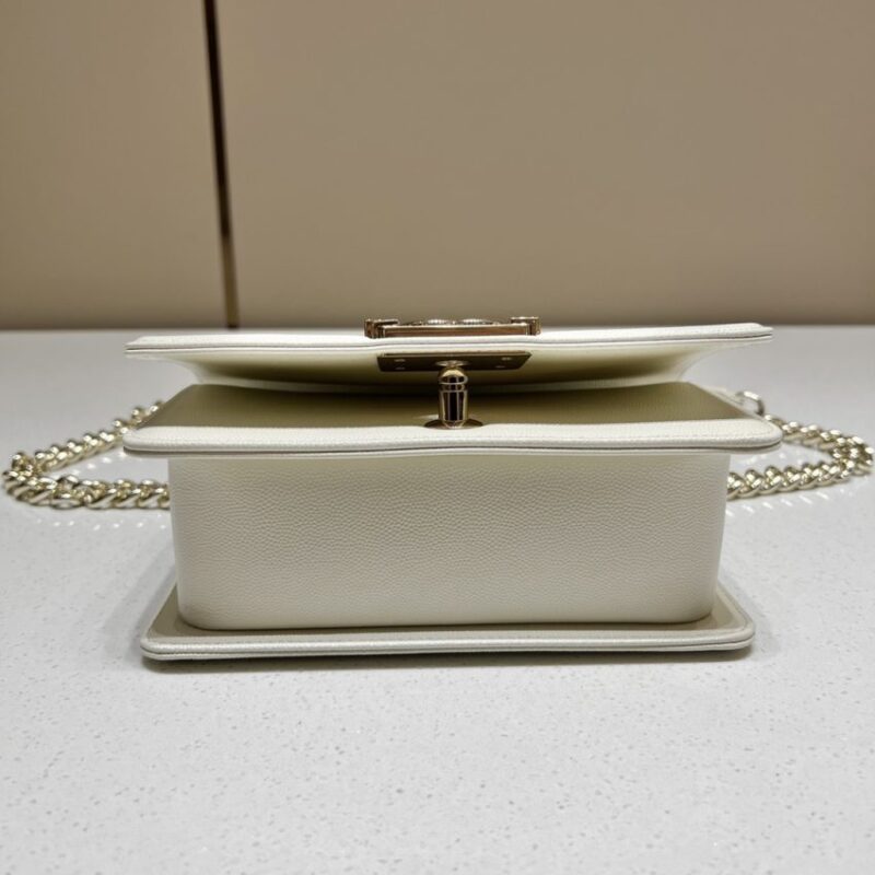 Replica CHANEL Le Boy Small Ivory - authentic-look luxury purse replica